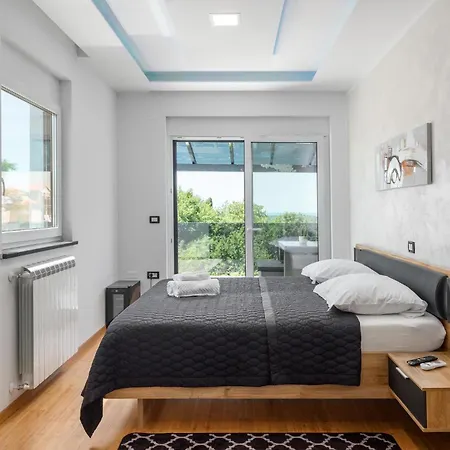 Pet Friendly In Feriehus Poreč