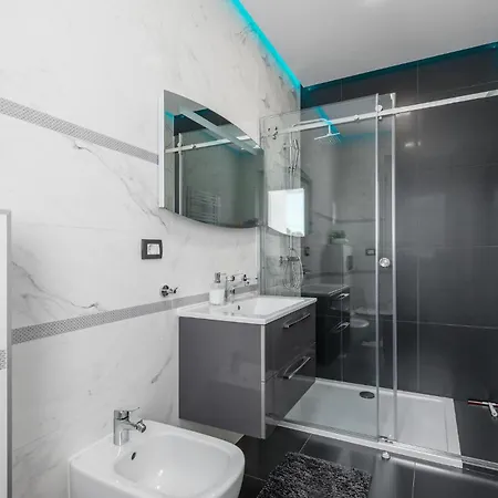 Pet Friendly In Porec