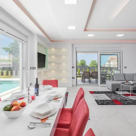 Pet Friendly In Prázdninový dům